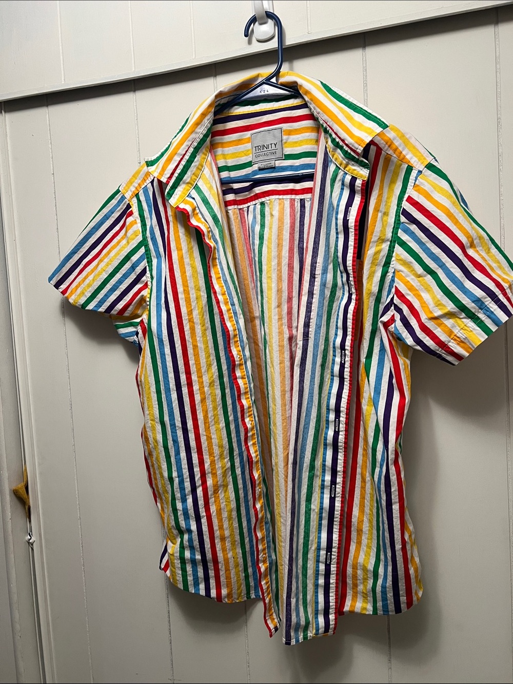 Trinity collective Rainbow Stripe Short Sleeve Button-Up Shirt XL
